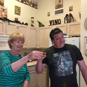 Meet your Posher, Derek